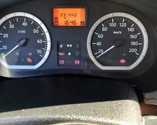 Бежевый Дачия Логан, объемом двигателя 1.6 л и пробегом 232 тыс. км за 5300 $, фото 3 на Automoto.ua