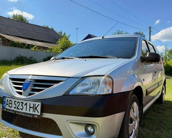 Бежевый Дачия Логан, объемом двигателя 1.6 л и пробегом 232 тыс. км за 5300 $, фото 2 на Automoto.ua