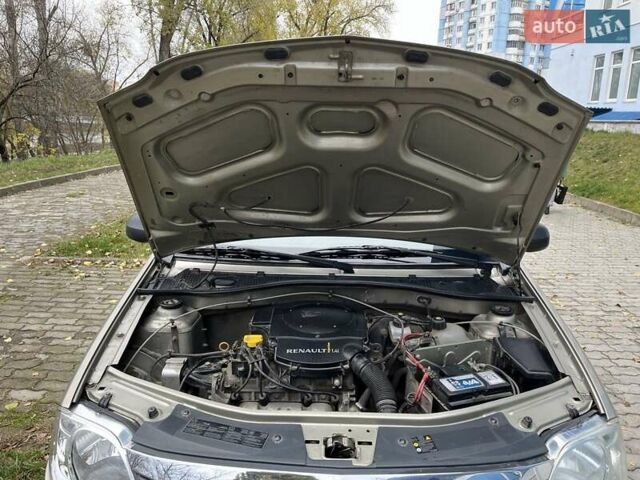 Бежевый Дачия Логан, объемом двигателя 1.4 л и пробегом 120 тыс. км за 5500 $, фото 17 на Automoto.ua