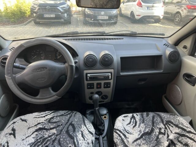 Чорний Дачія Logan, об'ємом двигуна 1.4 л та пробігом 280 тис. км за 2500 $, фото 7 на Automoto.ua