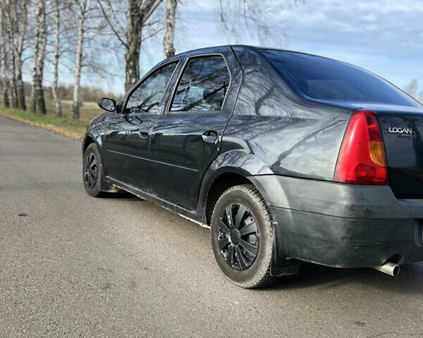 Чорний Дачія Logan, об'ємом двигуна 1.39 л та пробігом 302 тис. км за 2200 $, фото 3 на Automoto.ua