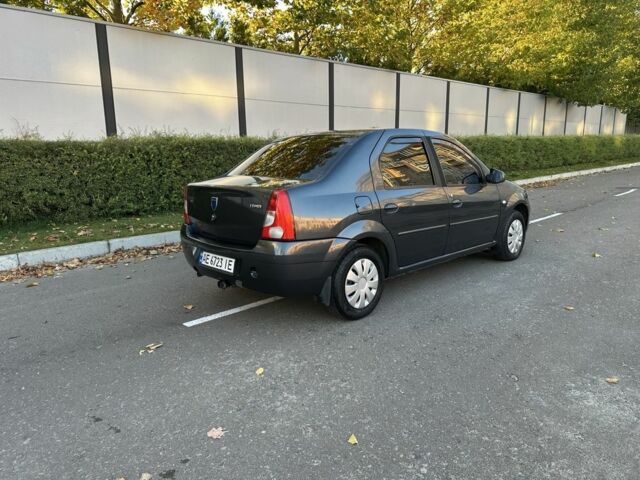 Чорний Дачія Logan, об'ємом двигуна 1.6 л та пробігом 187 тис. км за 2700 $, фото 6 на Automoto.ua