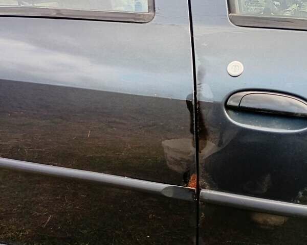 Чорний Дачія Logan, об'ємом двигуна 1.4 л та пробігом 176 тис. км за 1500 $, фото 34 на Automoto.ua