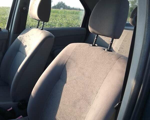 Чорний Дачія Logan, об'ємом двигуна 1.4 л та пробігом 176 тис. км за 1500 $, фото 3 на Automoto.ua