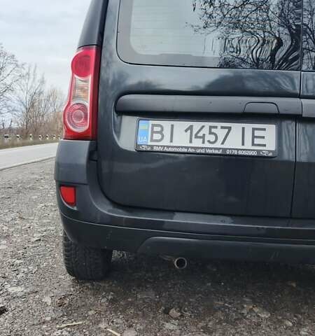 Черный Дачия Логан, объемом двигателя 1.6 л и пробегом 226 тыс. км за 4700 $, фото 8 на Automoto.ua