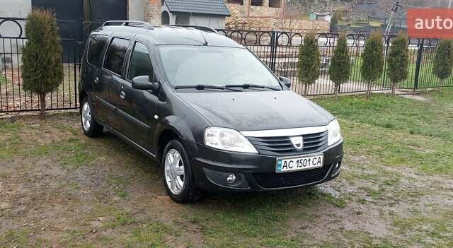 Черный Дачия Логан, объемом двигателя 1.6 л и пробегом 340 тыс. км за 4650 $, фото 5 на Automoto.ua