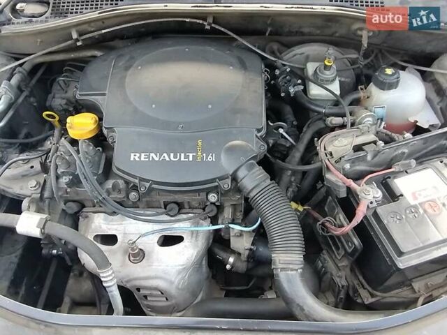 Черный Дачия Логан, объемом двигателя 1.6 л и пробегом 339 тыс. км за 4200 $, фото 9 на Automoto.ua