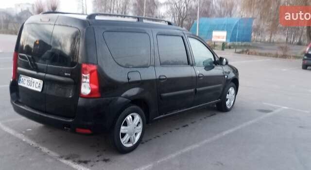 Черный Дачия Логан, объемом двигателя 1.6 л и пробегом 340 тыс. км за 4650 $, фото 1 на Automoto.ua