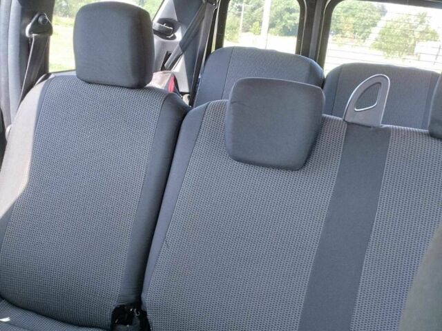 Черный Дачия Логан, объемом двигателя 1 л и пробегом 192 тыс. км за 5600 $, фото 7 на Automoto.ua