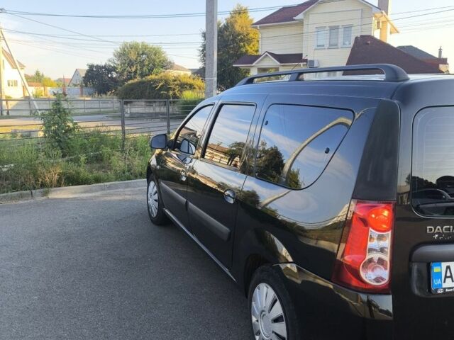 Черный Дачия Логан, объемом двигателя 1.6 л и пробегом 260 тыс. км за 5700 $, фото 2 на Automoto.ua