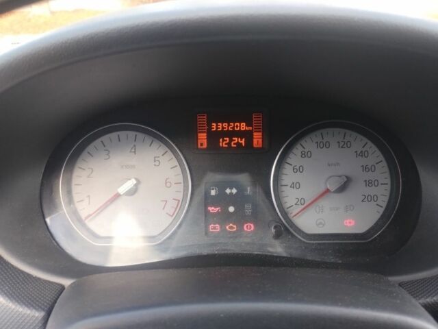 Черный Дачия Логан, объемом двигателя 1.6 л и пробегом 339 тыс. км за 4187 $, фото 18 на Automoto.ua