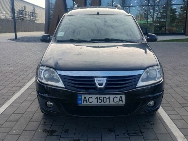 Черный Дачия Логан, объемом двигателя 1.6 л и пробегом 339 тыс. км за 4187 $, фото 1 на Automoto.ua
