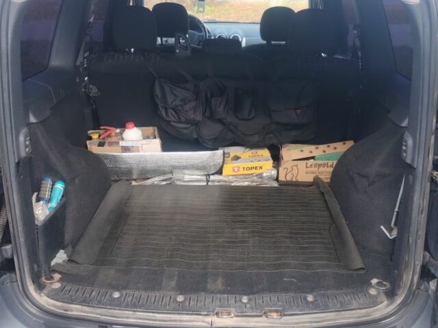 Черный Дачия Логан, объемом двигателя 1.6 л и пробегом 339 тыс. км за 4187 $, фото 15 на Automoto.ua