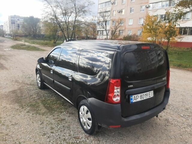 Черный Дачия Логан, объемом двигателя 1.6 л и пробегом 166 тыс. км за 3800 $, фото 3 на Automoto.ua