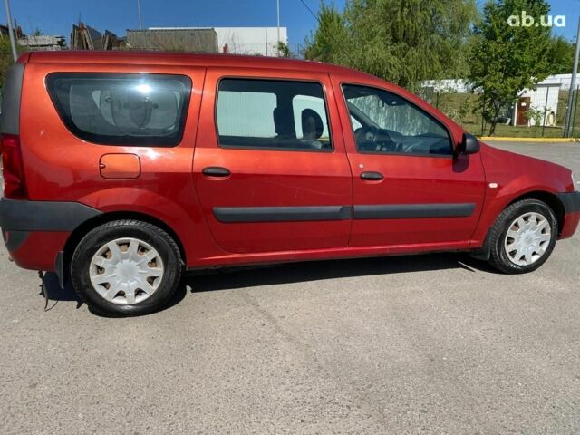 Красный Дачия Логан, объемом двигателя 0 л и пробегом 249 тыс. км за 4200 $, фото 7 на Automoto.ua