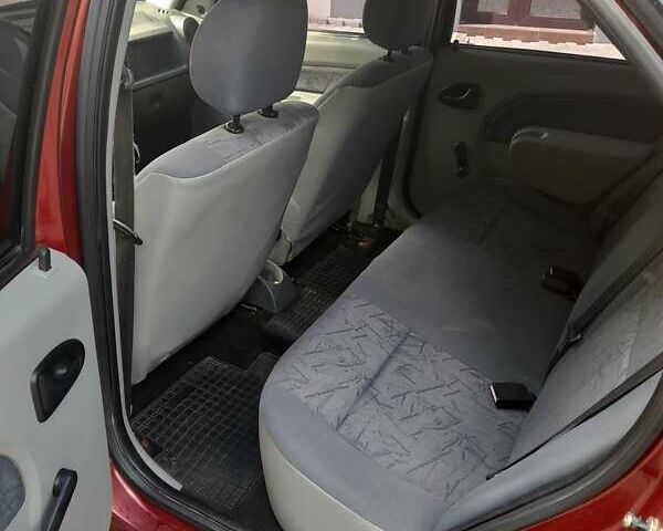 Красный Дачия Логан, объемом двигателя 1.4 л и пробегом 230 тыс. км за 2599 $, фото 7 на Automoto.ua