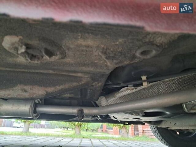 Дачия Логан 2005 в Трускавце на Automoto.ua Красный Дачия Логан, объемом двигателя 1.39 л и пробегом 260 тыс. км за 2000 $, фото 14 на Automoto.ua
