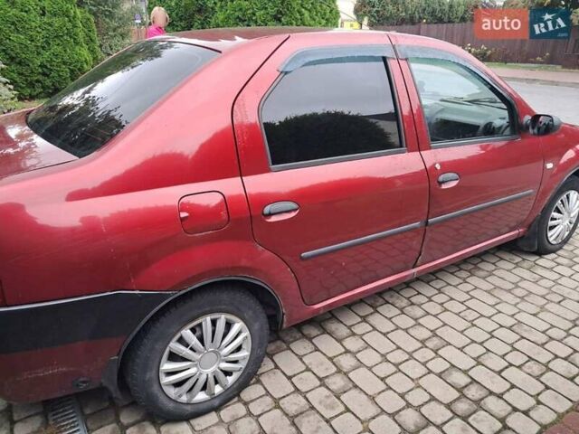 Дачия Логан 2005 в Трускавце на Automoto.ua Красный Дачия Логан, объемом двигателя 1.39 л и пробегом 260 тыс. км за 2000 $, фото 4 на Automoto.ua