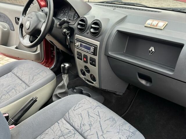 Красный Дачия Логан, объемом двигателя 1.4 л и пробегом 104 тыс. км за 4700 $, фото 14 на Automoto.ua