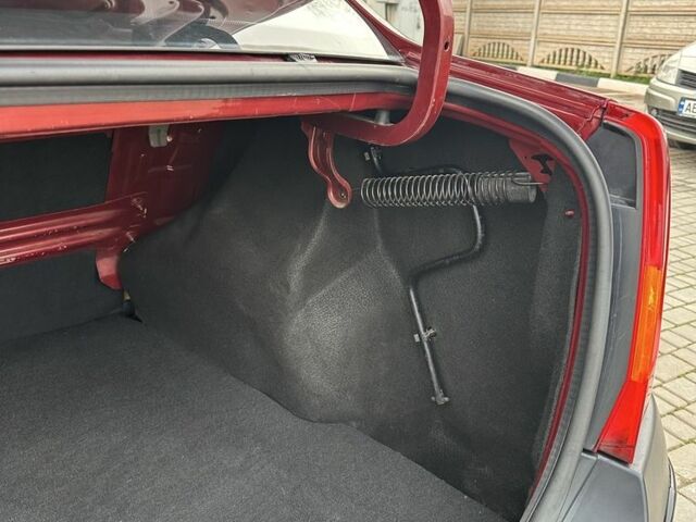 Красный Дачия Логан, объемом двигателя 1.4 л и пробегом 104 тыс. км за 4700 $, фото 13 на Automoto.ua