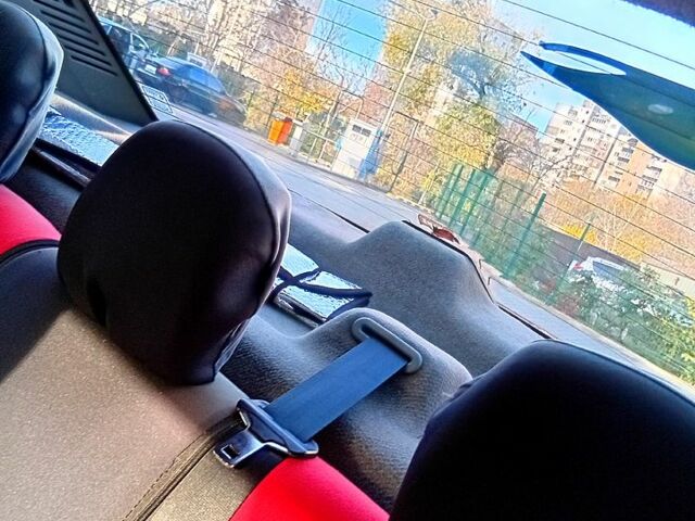 Красный Дачия Логан, объемом двигателя 1.4 л и пробегом 23 тыс. км за 3250 $, фото 8 на Automoto.ua