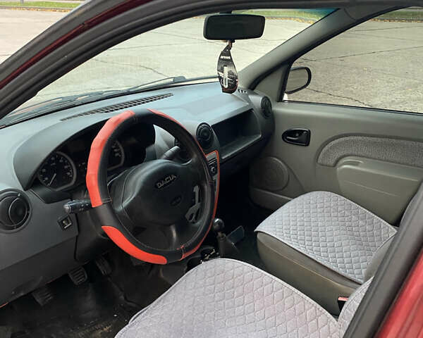 Красный Дачия Логан, объемом двигателя 1.39 л и пробегом 380 тыс. км за 2300 $, фото 8 на Automoto.ua