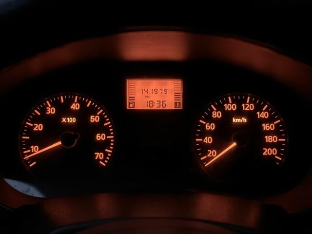 Красный Дачия Логан, объемом двигателя 1.4 л и пробегом 140 тыс. км за 2900 $, фото 8 на Automoto.ua