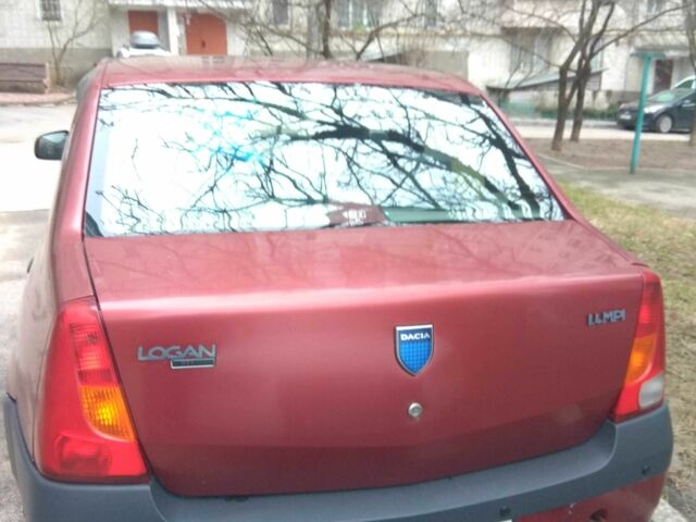 Красный Дачия Логан, объемом двигателя 1.4 л и пробегом 250 тыс. км за 3500 $, фото 5 на Automoto.ua
