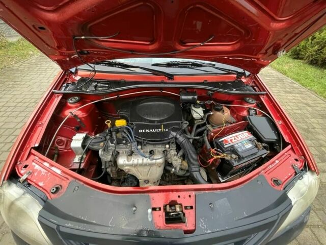 Красный Дачия Логан, объемом двигателя 1.4 л и пробегом 300 тыс. км за 1400 $, фото 3 на Automoto.ua