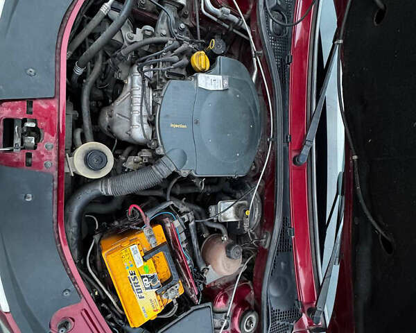 Красный Дачия Логан, объемом двигателя 1.4 л и пробегом 214 тыс. км за 3250 $, фото 21 на Automoto.ua