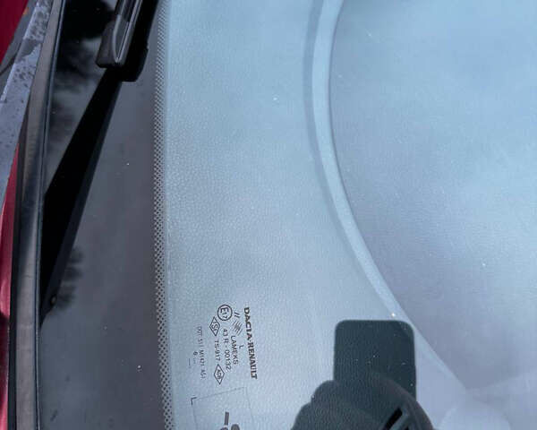 Красный Дачия Логан, объемом двигателя 1.4 л и пробегом 214 тыс. км за 3250 $, фото 41 на Automoto.ua