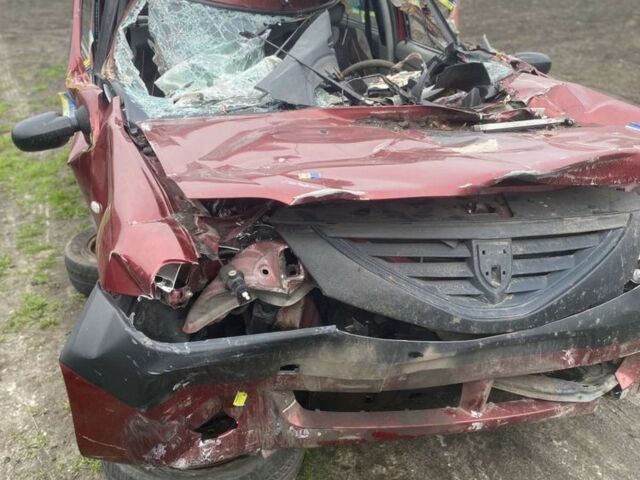 Червоний Дачія Logan, об'ємом двигуна 1.4 л та пробігом 100 тис. км за 486 $, фото 4 на Automoto.ua