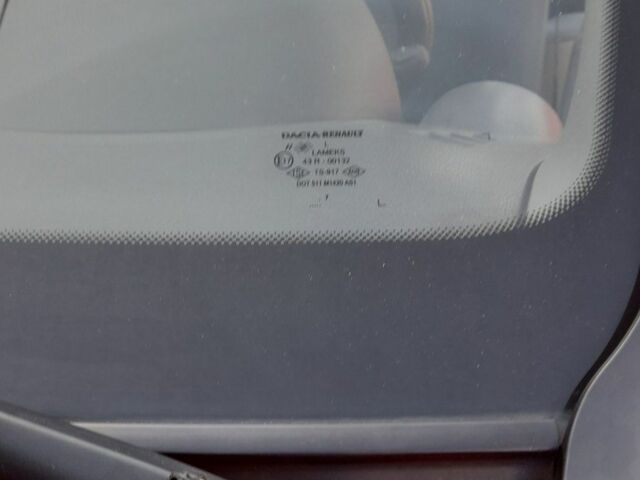 Красный Дачия Логан, объемом двигателя 1.4 л и пробегом 148 тыс. км за 2900 $, фото 6 на Automoto.ua