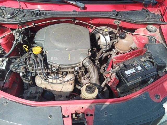 Красный Дачия Логан, объемом двигателя 0.14 л и пробегом 210 тыс. км за 3200 $, фото 3 на Automoto.ua
