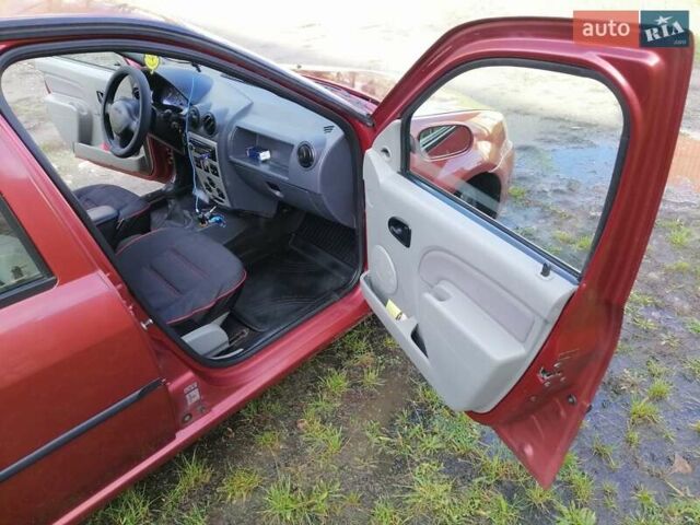 Красный Дачия Логан, объемом двигателя 1.4 л и пробегом 197 тыс. км за 2690 $, фото 15 на Automoto.ua