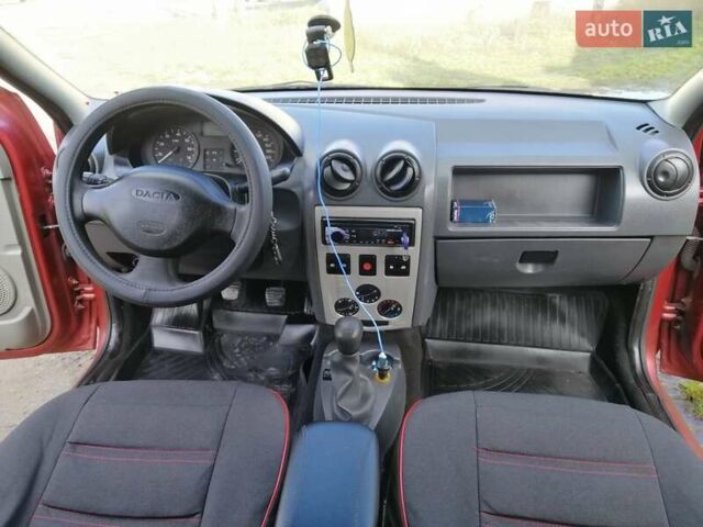 Красный Дачия Логан, объемом двигателя 1.4 л и пробегом 197 тыс. км за 2690 $, фото 19 на Automoto.ua