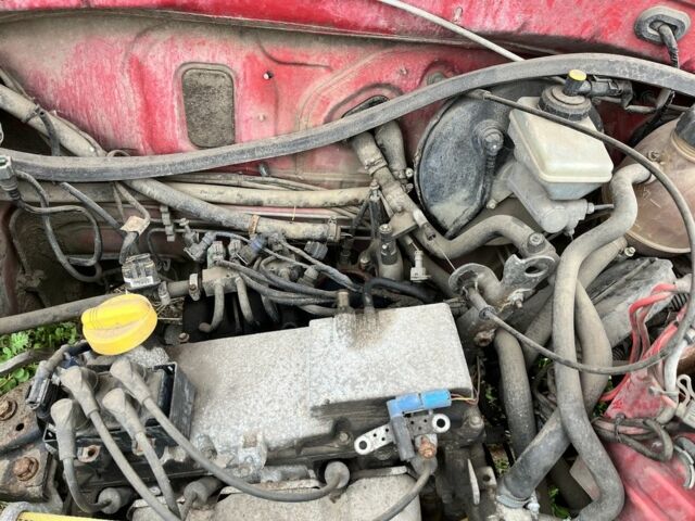 Красный Дачия Логан, объемом двигателя 1.4 л и пробегом 3 тыс. км за 300 $, фото 3 на Automoto.ua