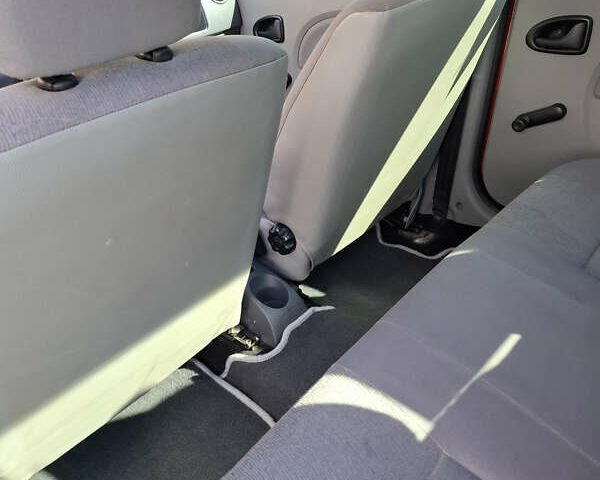 Червоний Дачія Logan, об'ємом двигуна 1.4 л та пробігом 116 тис. км за 5155 $, фото 17 на Automoto.ua