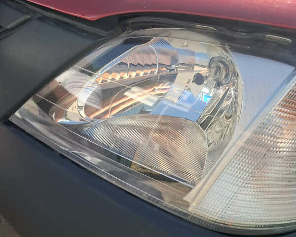 Червоний Дачія Logan, об'ємом двигуна 1.4 л та пробігом 116 тис. км за 5155 $, фото 6 на Automoto.ua