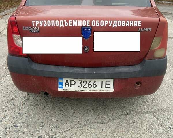 Красный Дачия Логан, объемом двигателя 1.39 л и пробегом 227 тыс. км за 2800 $, фото 2 на Automoto.ua