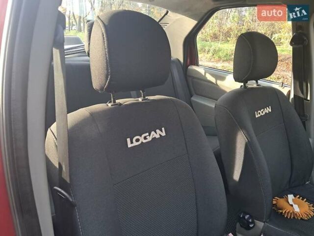 Красный Дачия Логан, объемом двигателя 1.4 л и пробегом 197 тыс. км за 3950 $, фото 7 на Automoto.ua