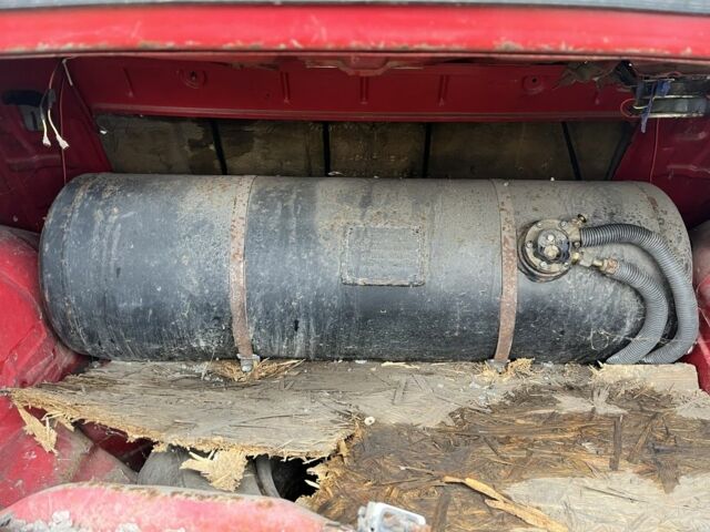 Красный Дачия Логан, объемом двигателя 1.4 л и пробегом 3 тыс. км за 300 $, фото 7 на Automoto.ua