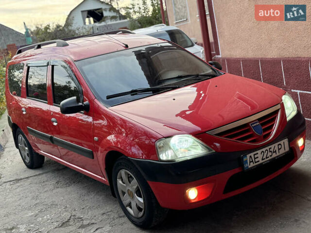Красный Дачия Логан, объемом двигателя 1.5 л и пробегом 320 тыс. км за 5500 $, фото 35 на Automoto.ua