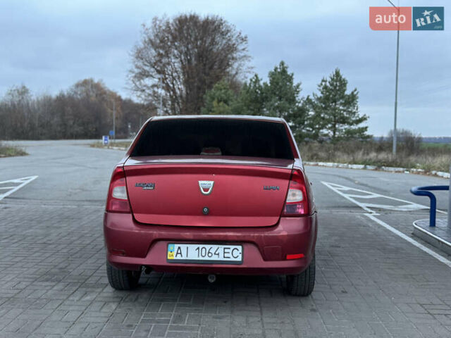 Красный Дачия Логан, объемом двигателя 1.4 л и пробегом 324 тыс. км за 3100 $, фото 4 на Automoto.ua