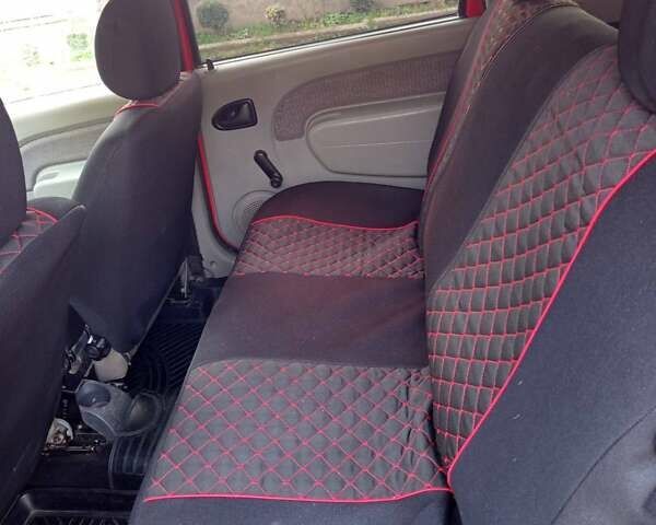 Червоний Дачія Logan, об'ємом двигуна 1.6 л та пробігом 247 тис. км за 5000 $, фото 2 на Automoto.ua