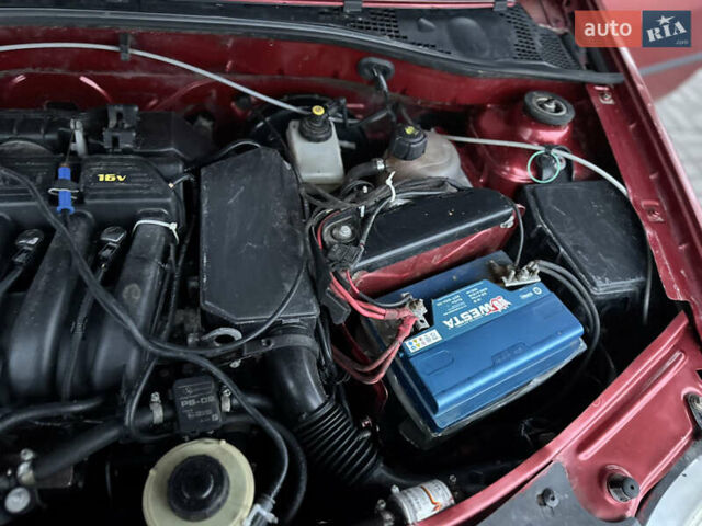 Красный Дачия Логан, объемом двигателя 1.4 л и пробегом 324 тыс. км за 3100 $, фото 18 на Automoto.ua