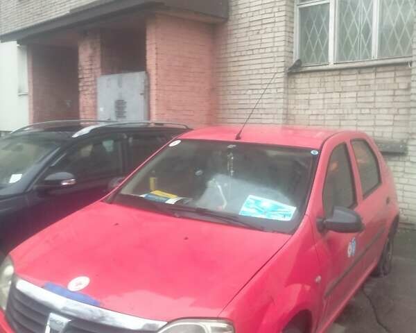 Червоний Дачія Logan, об'ємом двигуна 1.39 л та пробігом 350 тис. км за 1750 $, фото 4 на Automoto.ua