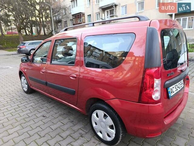 Красный Дачия Логан, объемом двигателя 1.6 л и пробегом 280 тыс. км за 3950 $, фото 6 на Automoto.ua