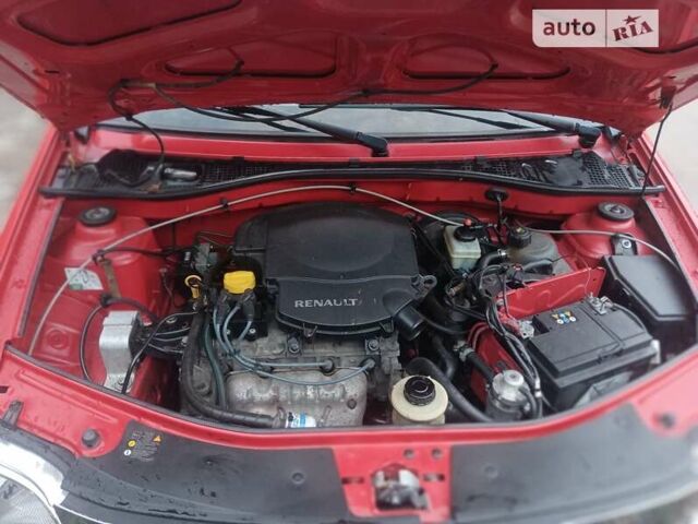 Красный Дачия Логан, объемом двигателя 1.6 л и пробегом 290 тыс. км за 4650 $, фото 16 на Automoto.ua