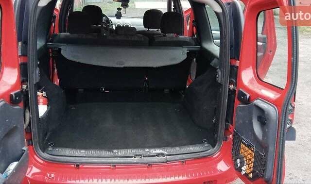 Красный Дачия Логан, объемом двигателя 1.6 л и пробегом 168 тыс. км за 4186 $, фото 10 на Automoto.ua